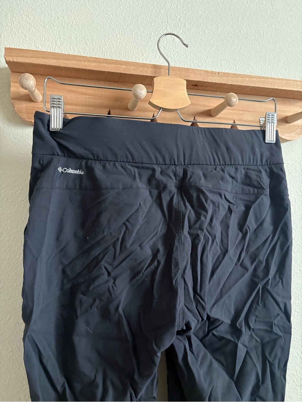Columbia Women’s Black Athletic Pants - Lightweight Performance